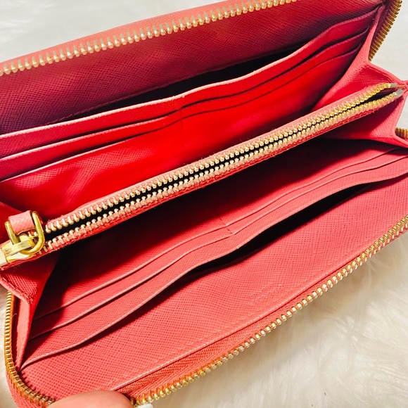 Prada Pink Saffiano Leather Zip Wallet - Picture 3 of 3